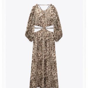 Sexy leopard maxi dress with side cut outs